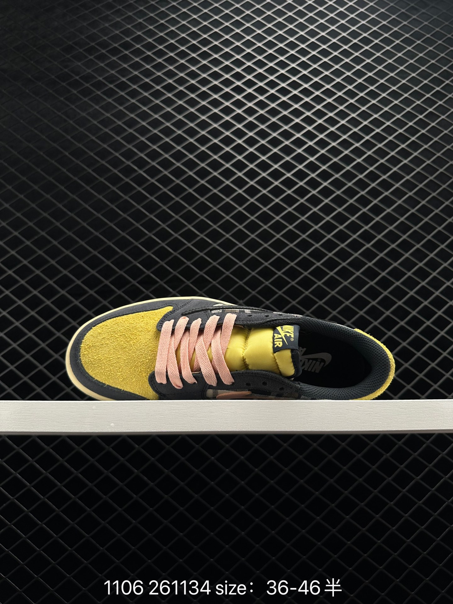 Travis Scott x Air Jordan 1 Low AJ1 x LV